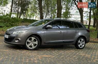 Универсал Renault Megane 2010 в 