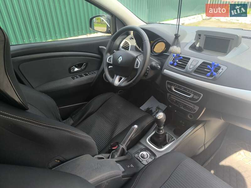 Универсал Renault Megane 2011 в Сахновщине