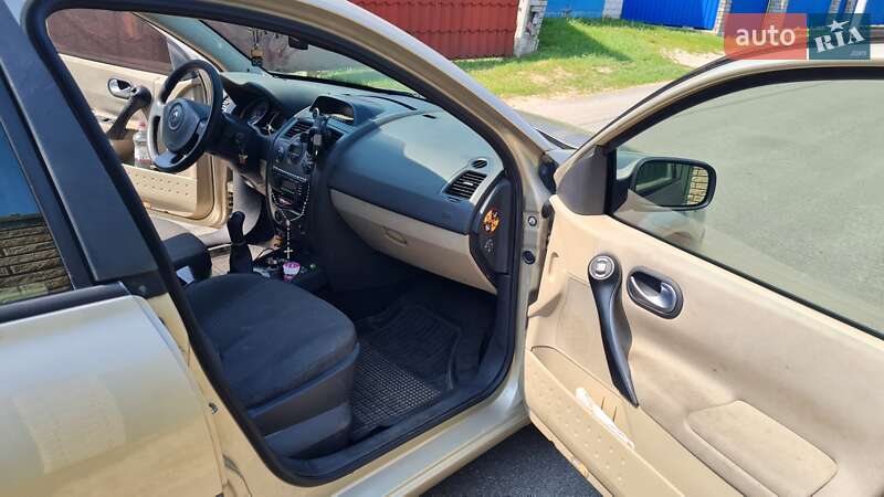 Седан Renault Megane 2006 в Броварах фото 27 Седан Renault Megane 2006 в Броварах