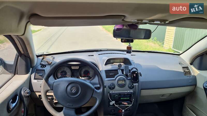 Седан Renault Megane 2006 в Броварах фото 49 Седан Renault Megane 2006 в Броварах