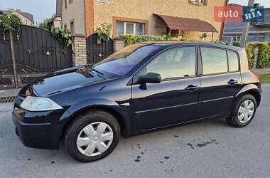 Хэтчбек Renault Megane 2008 в 