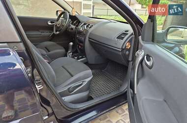 Хэтчбек Renault Megane 2008 в 