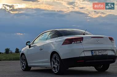 Кабриолет Renault Megane 2010 в 