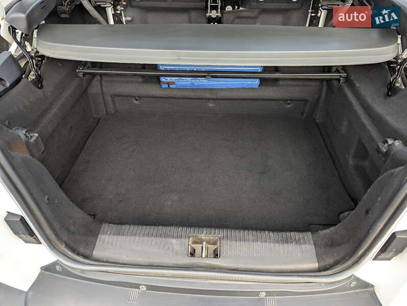 Кабриолет Renault Megane 2010 в Днепре