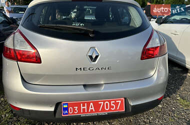 Хэтчбек Renault Megane 2013 в 