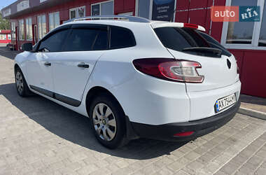 Универсал Renault Megane 2010 в 