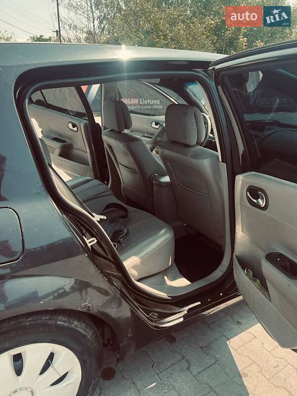 Хетчбек Renault Megane 2004 в Калуші
