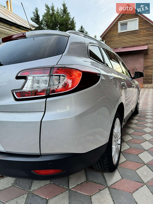 Универсал Renault Megane 2011 в Котельве