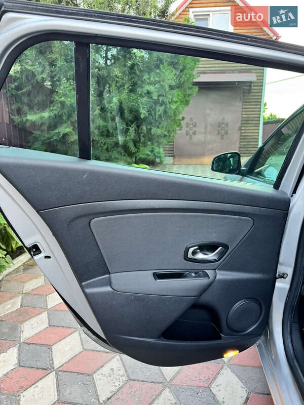 Универсал Renault Megane 2011 в Котельве