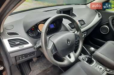 Универсал Renault Megane 2010 в 
