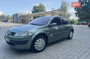 Хэтчбек Renault Megane 2003 в Черновцах
