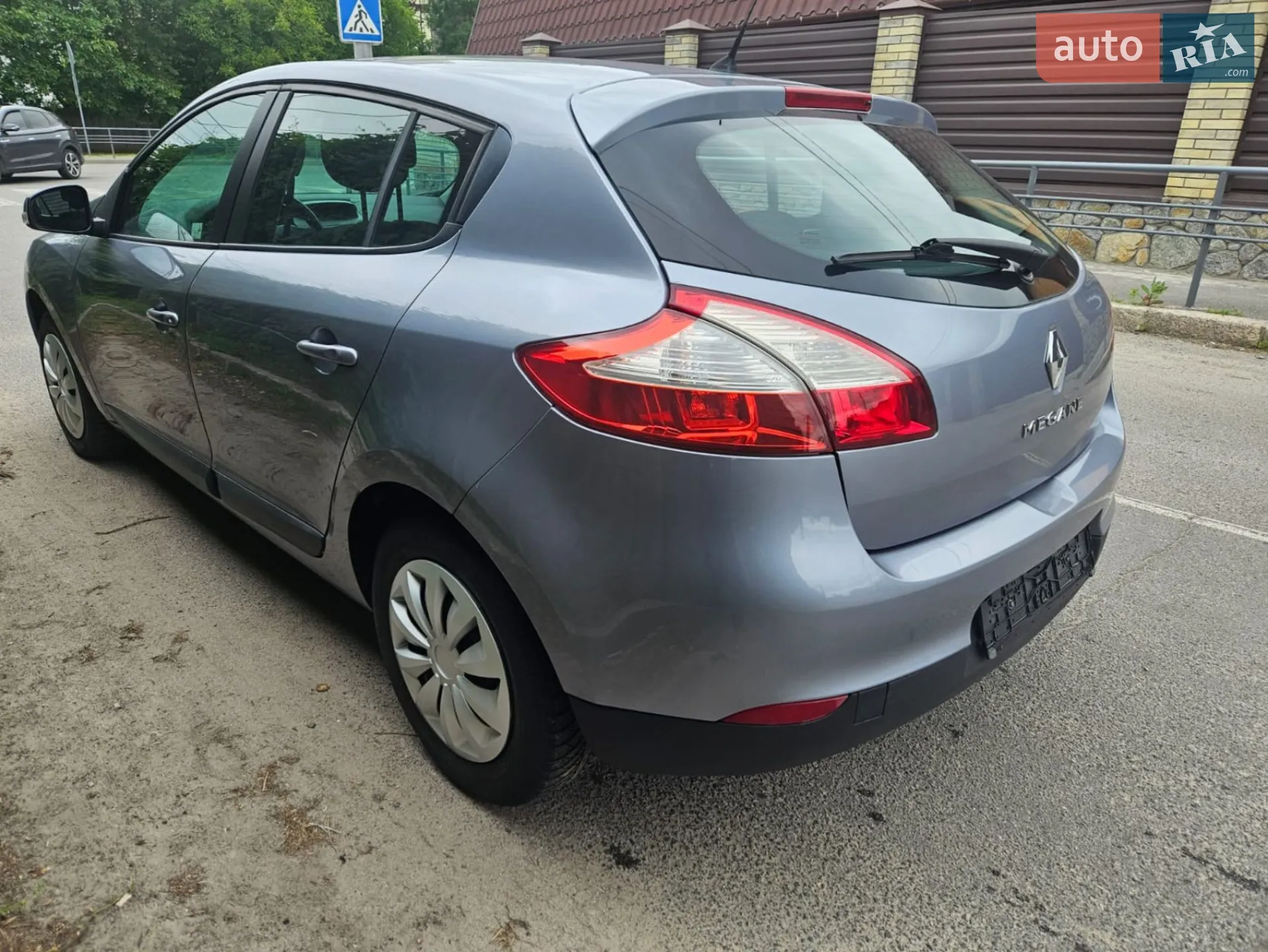 2010 Renault Megane - мініатюра 2