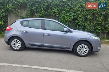 Renault Megane 2010 Renault Megane 2010