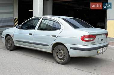 Седан Renault Megane 2002 в Києві