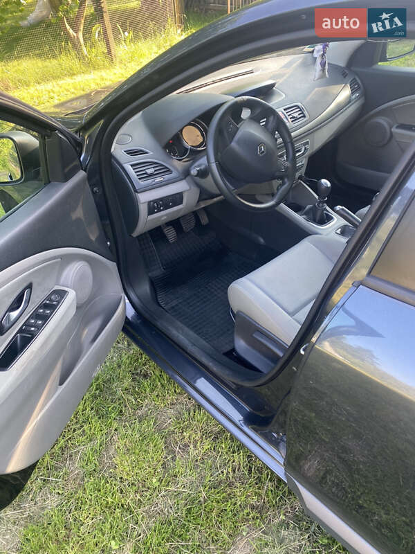 Универсал Renault Megane 2010 в Луцке