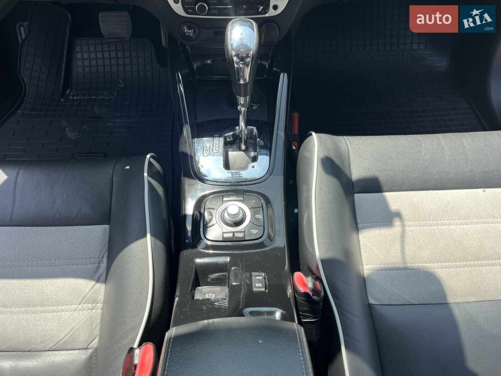 2013 Renault Megane - мініатюра 29