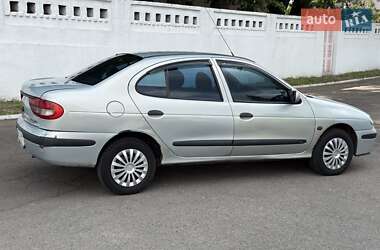 Седан Renault Megane 2002 в Каменском