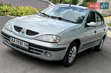 Седан Renault Megane 2002 в Каменском