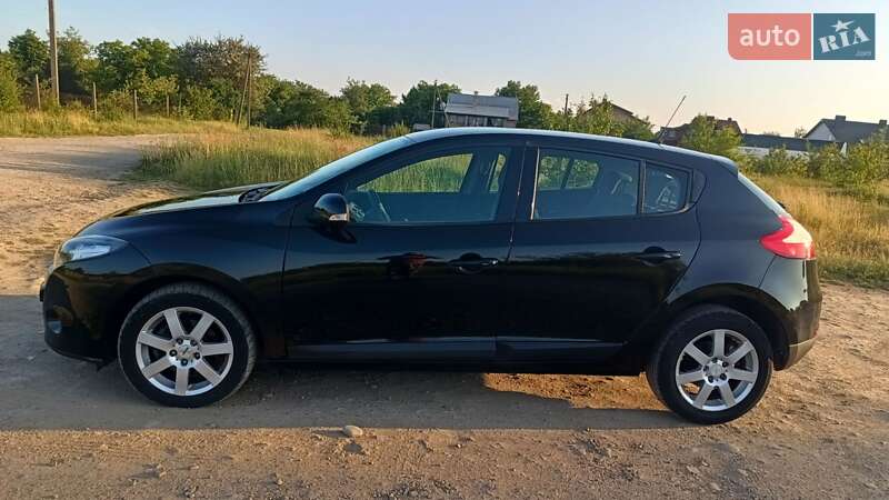 Хетчбек Renault Megane 2012 в Івано-Франківську фото 19 Хетчбек Renault Megane 2012 в Івано-Франківську