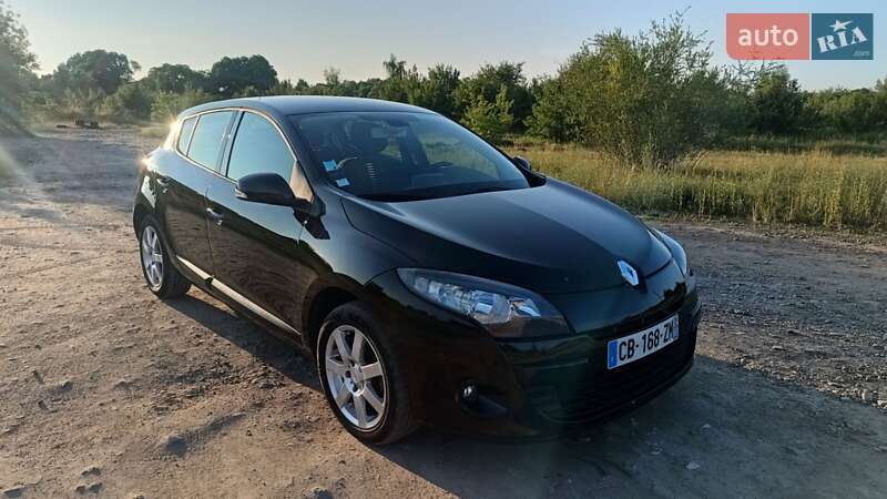 Хетчбек Renault Megane 2012 в Івано-Франківську фото 24 Хетчбек Renault Megane 2012 в Івано-Франківську