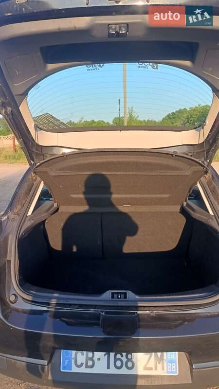 Хетчбек Renault Megane 2012 в Івано-Франківську фото 28 Хетчбек Renault Megane 2012 в Івано-Франківську