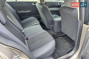 Седан Renault Megane 2009 в 