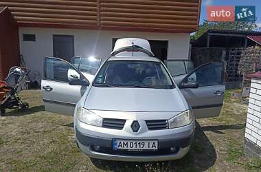 Хэтчбек Renault Megane 2003 в Радомышле
