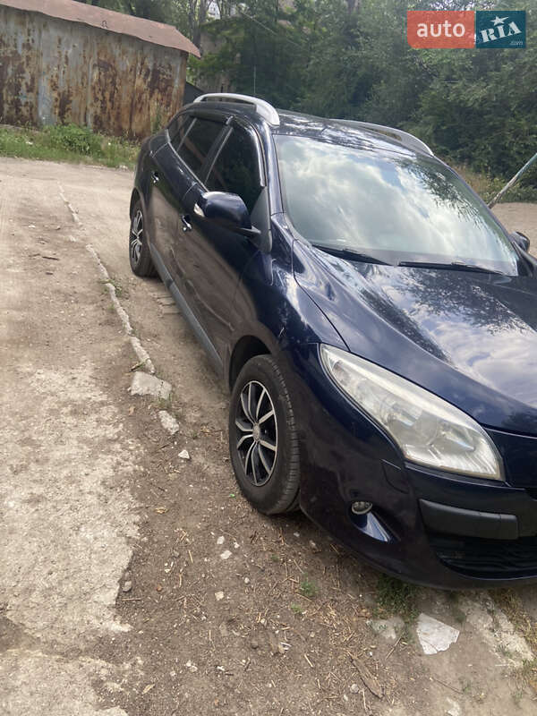 Хэтчбек Renault Megane 2009 в Запорожье фото 3 Хэтчбек Renault Megane 2009 в Запорожье