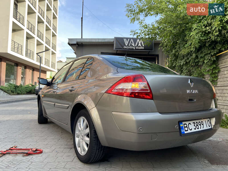 Седан Renault Megane 2008 в Львове
