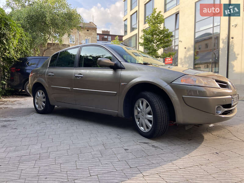 Седан Renault Megane 2008 в Львове