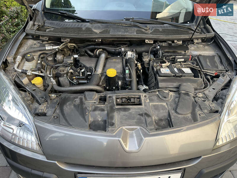 Хэтчбек Renault Megane 2011 в Львове