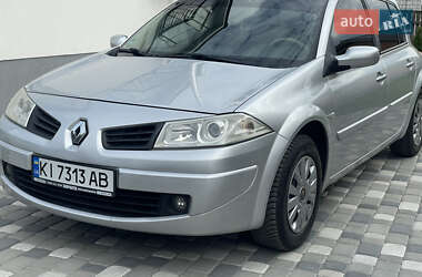 Хэтчбек Renault Megane 2007 в 