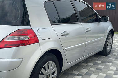 Хэтчбек Renault Megane 2007 в 