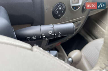 Хэтчбек Renault Megane 2007 в 
