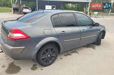 Седан Renault Megane 2007 в Пулинах