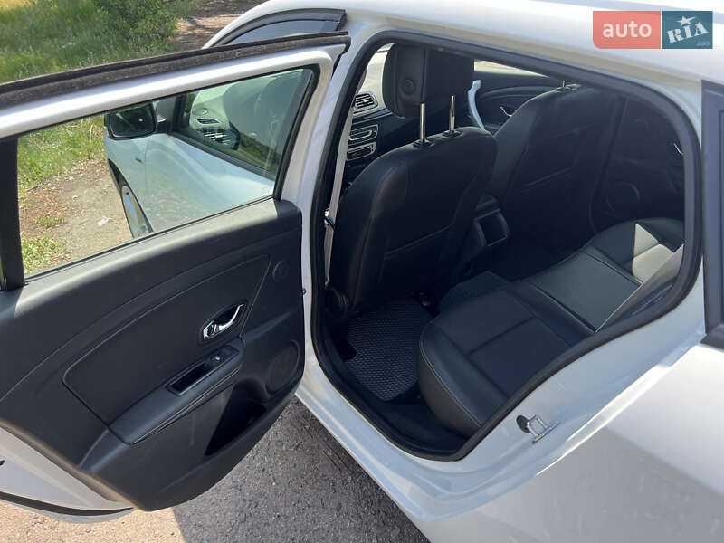 Універсал Renault Megane 2012 в Карлівці