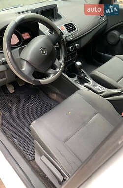 Универсал Renault Megane 2012 в 