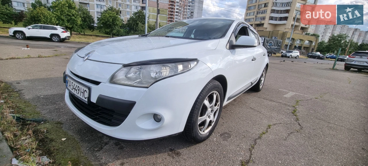 2010 Renault Megane - мініатюра 98