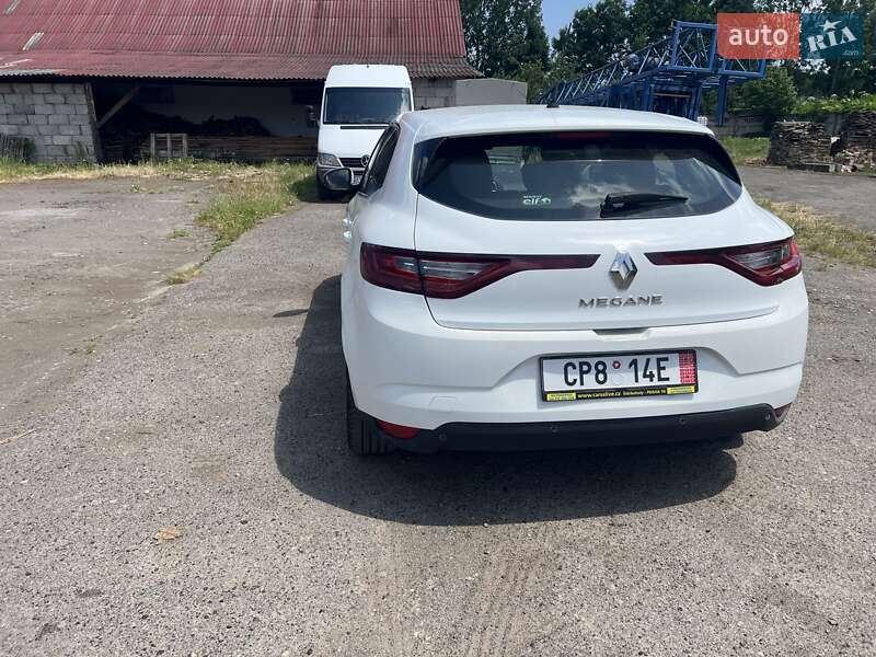 Хетчбек Renault Megane 2017 в Калуші