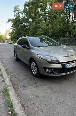 Универсал Renault Megane 2013 в 