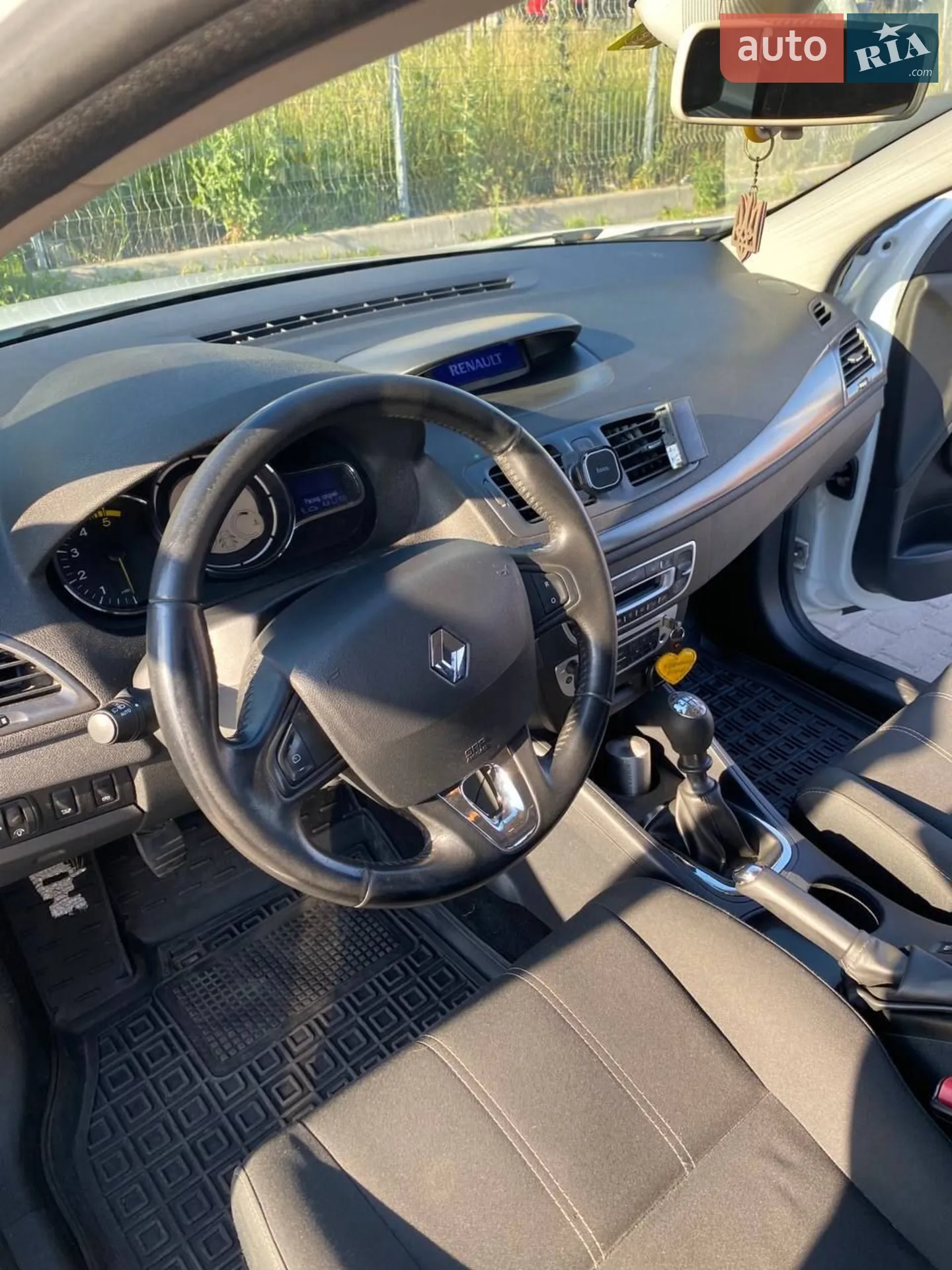 2015 Renault Megane - мініатюра 20