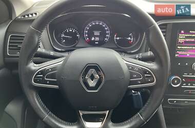 Седан Renault Megane 2019 в 
