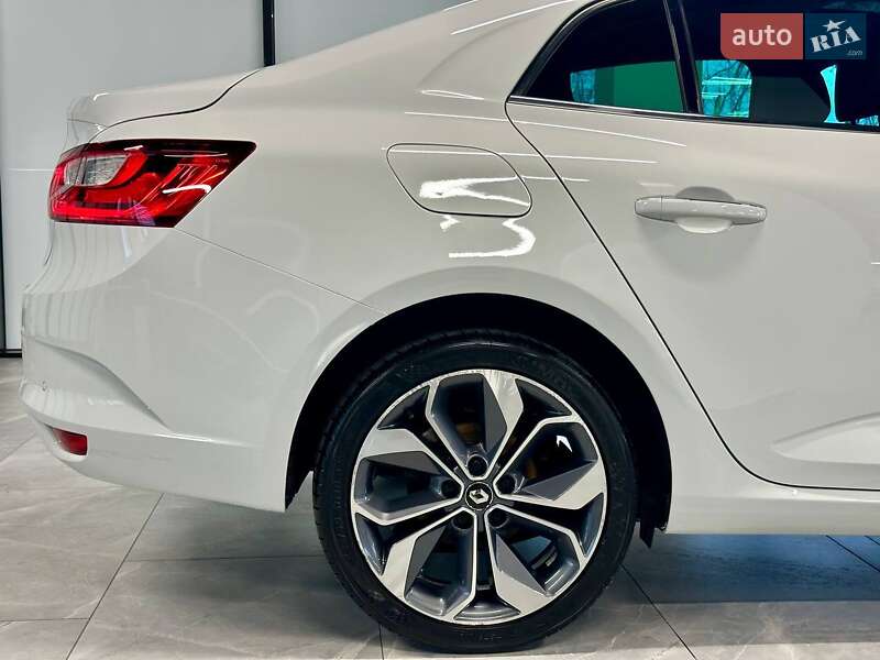 Седан Renault Megane 2018 в Львові