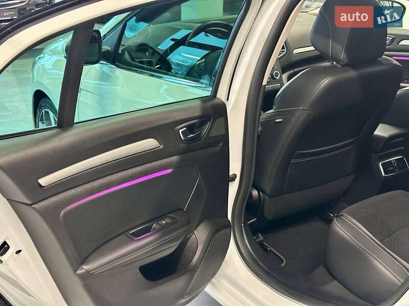 Седан Renault Megane 2018 в Львові