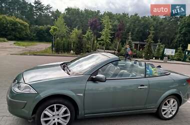Кабриолет Renault Megane 2005 в 