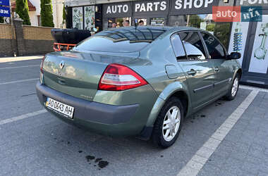 Седан Renault Megane 2006 в Тячеве