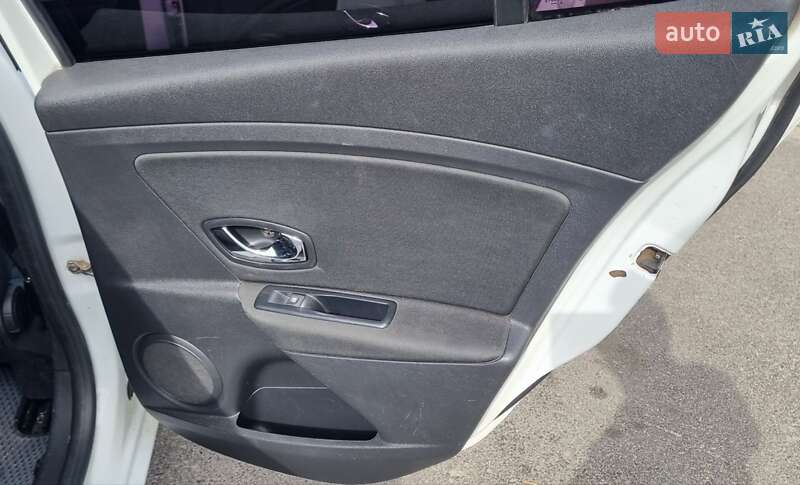 Хэтчбек Renault Megane 2014 в Киеве