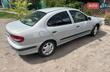 Седан Renault Megane 2002 в 