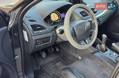Универсал Renault Megane 2011 в 