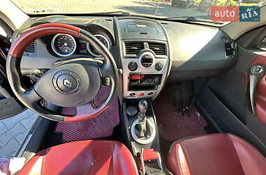 Кабриолет Renault Megane 2004 в 